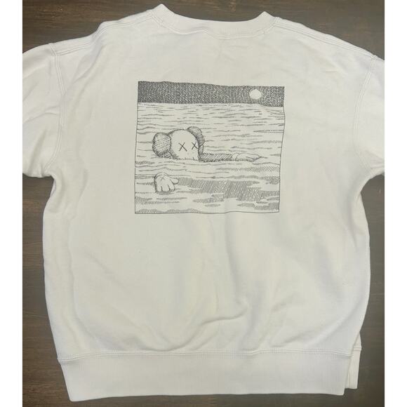 Uniqlo x Kaws UT Sweatshirt Double Sided Long Sleeve Exclusive Collab Size Small - Picture 1 of 4